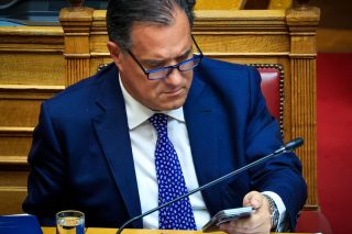 Ωδή, ωδή στον Κώστα Βαρναλή!